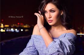 The lyrics for عندو الزين by أسما لمنور have been translated into 3 languages. Ø§Ø³Ù…Ø§ Ù„Ù…Ù†ÙˆØ± ØªÙˆØ¶Ø­ Ø§Ù„Ø¥Ù„ØªØ¨Ø§Ø³ ÙÙŠ Ø£ØºÙ†ÙŠØªÙ‡Ø§ Ø¹Ù†Ø¯Ùˆ Ø§Ù„Ø²ÙŠÙ† ÙˆØªØ­Ø³Ù… Ø§Ù„Ø¬Ø¯Ù„ Ù…Ø¬Ù„Ø© Ù‡ÙŠ