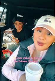 Eva Lamp Princess Carriage