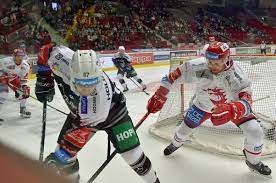 Titul mistra extraligy ledního hokeje získali hokejisté pražské sparty. Extraliga Ledniho Hokeje 2020 2021 Program A Tabulka Betarena Cz