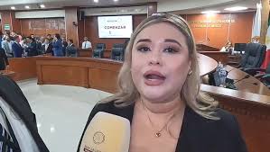 La diputada Michelle Tejeda de Morena, destacó que trabajará fuertemente  por las comunidades del Valle de Mexicali. , En ese sentido, puntualizó que  hará énfasis en apoyar a las personas emprendedoras ...