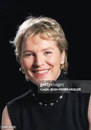 35 Elise Muller Photos & High Res Pictures