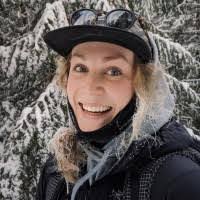 Rebecca Dougan's Instagram, Twitter & Facebook