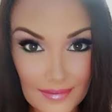 Anya Cox's Instagram, Twitter & Facebook