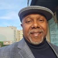 Perry Fowler's Instagram, Twitter & Facebook