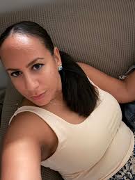 Christian woman seeking honest partner near Brandon