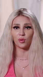 Lori Ayres's Instagram, Twitter & Facebook