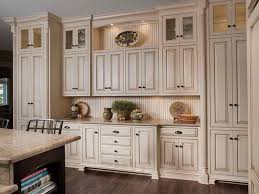 Elegant Kitchen Cabinet Hardware Ideas 70 For Update Home Designing Kitchen Inspiration With Kitchen Cabinet Hardwa Kuchen Design Landkuchendesign Kuchendesign