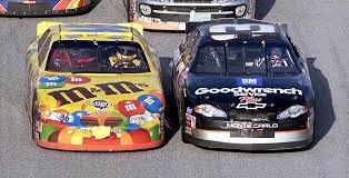 Nascar dale earnhardt sr intimidator daytona win pose pool cue stick and case combo two piece ramin. Not Sure If This Belongs Here But This Is The Last Picture Of Nascar Driver Dale Earnhardt In The 2001 Daytona 500 He Died In A Crash On The Last Lap In