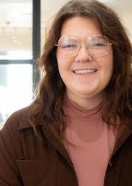 Emily Petty's Instagram, Twitter & Facebook