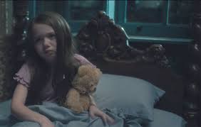 Netflix's the haunting of hill house is a supernatural horror show, which features five siblings in present day being haunted by the paranormal experiences they had at their childhood home, hill house. The Haunting Of Hill House 33 Secret Ghosts Hiding In The Shadows