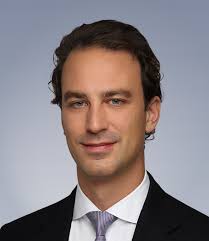 Thomas Heck's Instagram, Twitter & Facebook