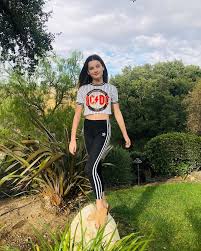 A total of 16 countries start with the letter c! Ac Dc Comment A Made Up Rock Band Name Hayley Leblanc Teenage Girl Outfits Hayley