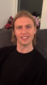 The Perfect Husband: A Tale of Love and Literature