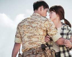 The main characters are a military and a female doctor who fall into the place of military operations and fall in love with each other. Descendants Of The Sun Tellybible Home Of Everything Tv Entertainment