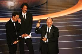 It was rumored that during his early days, he dated some girls but later he had no interest in girls and later he revealed that he is more attracted to boys. Wdqiwbjghq1sgm