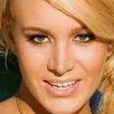 杰克琳·凯丝_百度百科