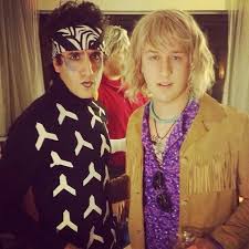 36 Halloween Costume Ideas For Guys Clever Halloween Costumes Blonde Halloween Costumes Scary Couples Costumes