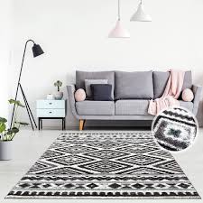 Ganz passend für all jene, denen chaos unbeliebt ist. Teppich Flachflor Laufer Modern Im Ethno Look Stil Geometrisch Muster Wohnzimmer Schlafzimmer Myshop24