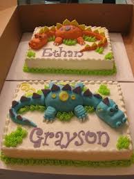 Dinosaur Birthday Cake For 6 Year Old Boy Lisa S Cakes And Cupboards Twin Dinosaurs For Twin Grandsons Dinosaur Birthday Cakes Dinosaur Birthday Party Dinosaur Birthday