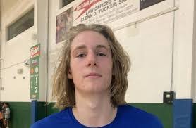 Devan Robinson's Instagram, Twitter & Facebook