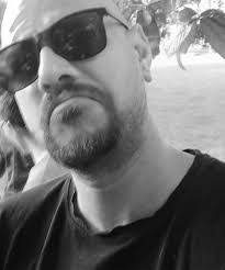 David Britto's Instagram, Twitter & Facebook