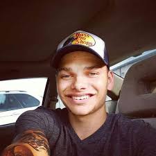 Leave a heart ❤️ if you are a diehard fan