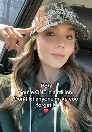 Alyssa Flaherty (@alyssavflaherty)