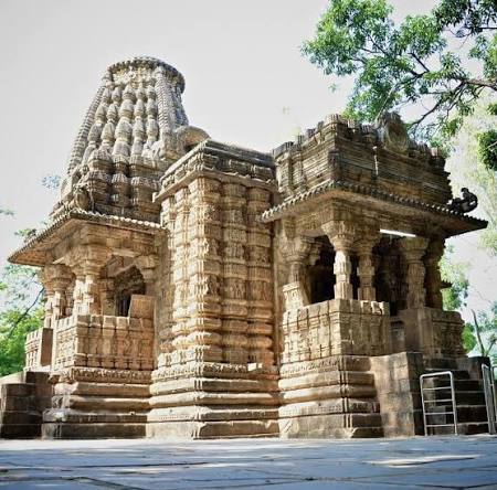 भोरमदेव मंदिर का नामकरण, निर्माण काल और निर्माता