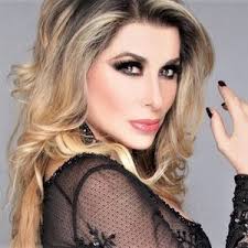 Dulce Homenaje A Camilo Sesto — Dulce