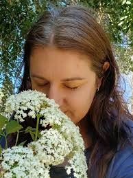 It's hard to tell which #herb from a photo, but this is #bogbean or  #menyanthestrifoliata that likes wet ground or in my case a sunken bath
