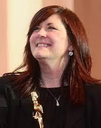 Cindy Broas's Instagram, Twitter & Facebook