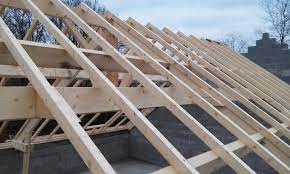 Maison Neuve Le Prix Des Differents Types De Charpente Charpente Charpente Traditionnelle Construction Bois