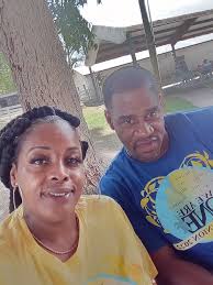 We R 1 Reunion (McGee n Tave)