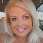 Lori Laney's Instagram, Twitter & Facebook