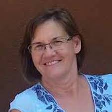 Lynn Relyea's Instagram, Twitter & Facebook