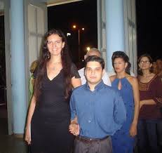This is the greatest height difference of all time Tall Women Short Men Photos Facebook