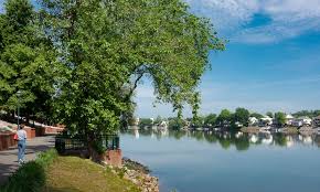 Aiken is home to the university of south carolina at aiken. The A List Augusta Georgia And Aiken South Carolina The Alley Cat