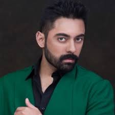 Stream Daniel Lubinski music