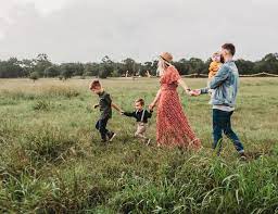 The aim of national parents' day is to promote responsible parenting and encourage. Parents Day In India 2021 Date Activities And Gift Ideas Of Parents Day In India