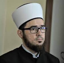 Adis Tucakovic's Instagram, Twitter & Facebook