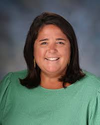 Lynette Moody's Instagram, Twitter & Facebook