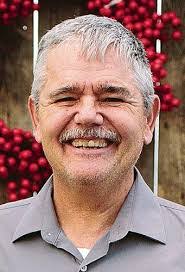 Leann Bowman's Instagram, Twitter & Facebook