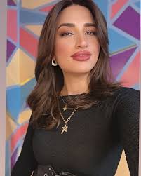 Aylin Sönmez (@aylinsonmez_34) • Instagram photos and videos