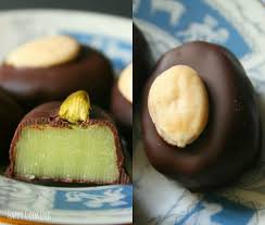 Chocolats A La Pate D Amande Chocolats Faits Maison Recette Bonbon Chocolat Maison