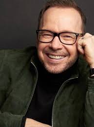 MERRY CHRISTMAS TO MY FRIENDS