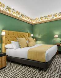 Room Mate Alba - Trendy and charming 4 star hotel in the Barrio de las  Letras - MAKESPAIN