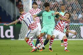 Download our brand new app and follow your favorite players, clubs, and much more. Croatia Vs Portugal Score And Twitter Reaction From Euro 2016 Bleacher Report Latest News Videos And Highlights