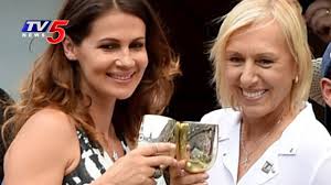 Martina navratilova, who was selected as greatest tennis player by tennis magazine back in 2005, was born. Lesbian Wedding Martina Navratilova Marries Her Lesbian Partner Tv5 News Youtube