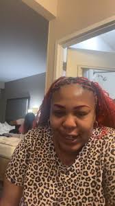 Brown skin Breze transmitió en vivo.