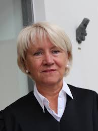 Stein ønsker svar fra barnevernet